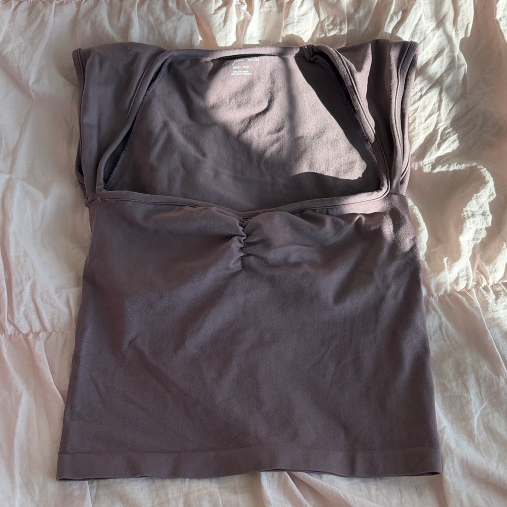 Ruched Front Sleeveless Cut-Out Neckline Top in Mauve